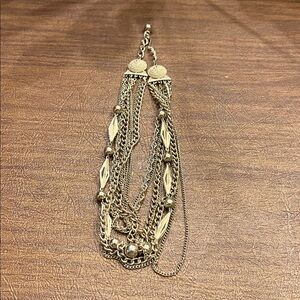 Elegant Gold Chain necklace